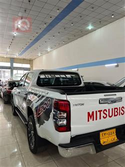 میتسوبیشی L200